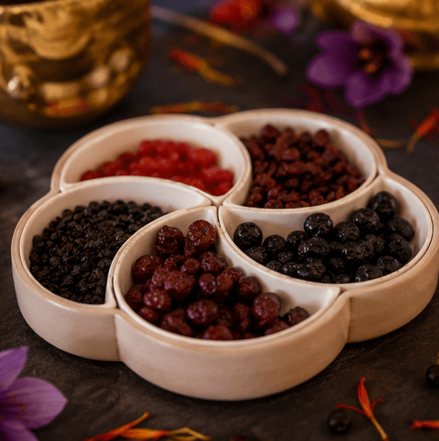 Kashmiri Mixed Dry Fruits Box — image 3
