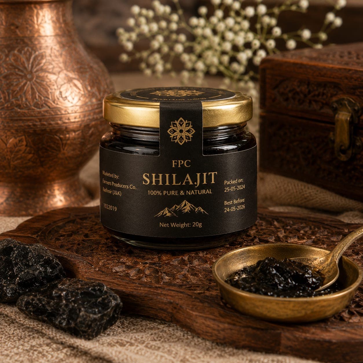 Himalayan Shilajit Resin — 20g — photograph 4 of 5