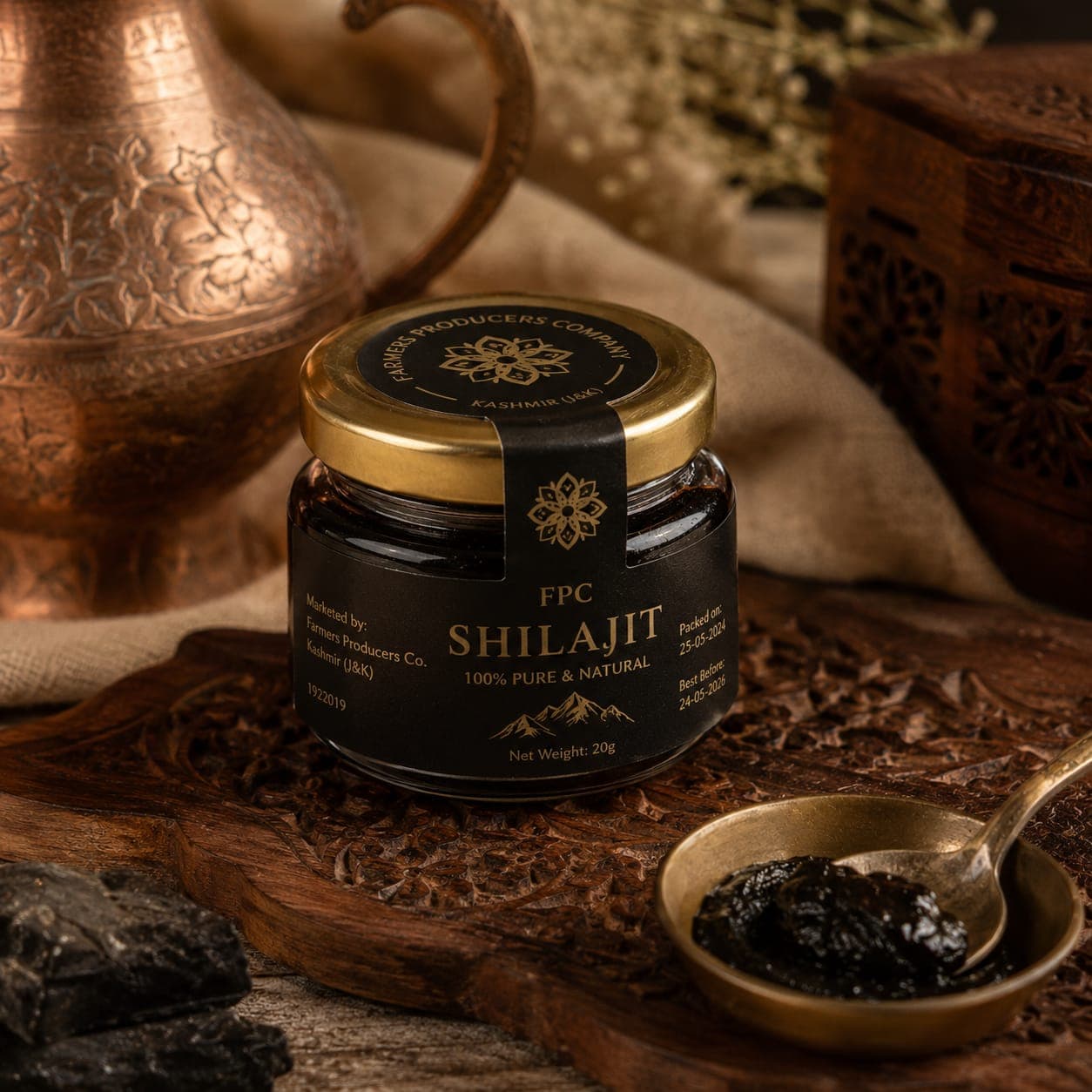 Himalayan Shilajit Resin — 20g — photograph 5 of 5