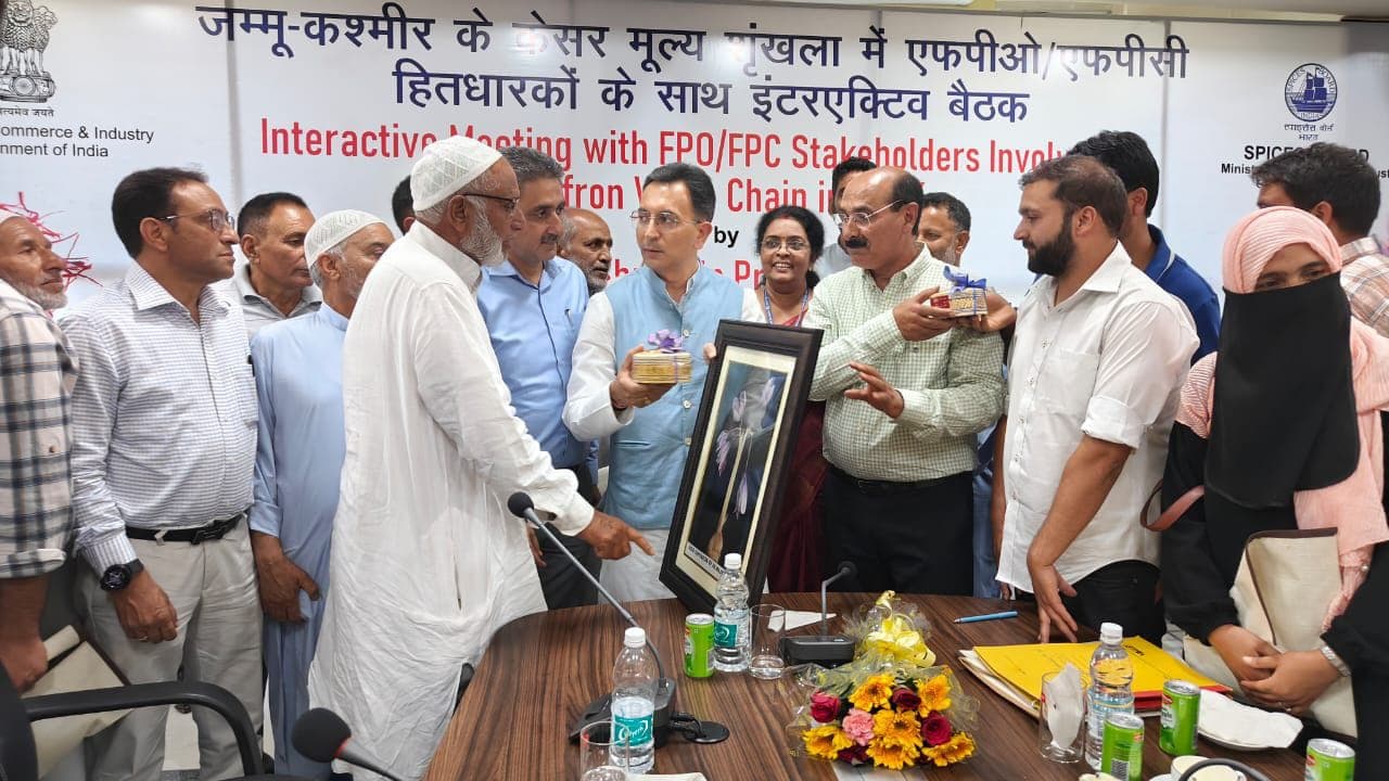 Our elder at the Spices Board of India interactive meeting with FPO and FPC stakeholders of the Kashmir saffron value chain