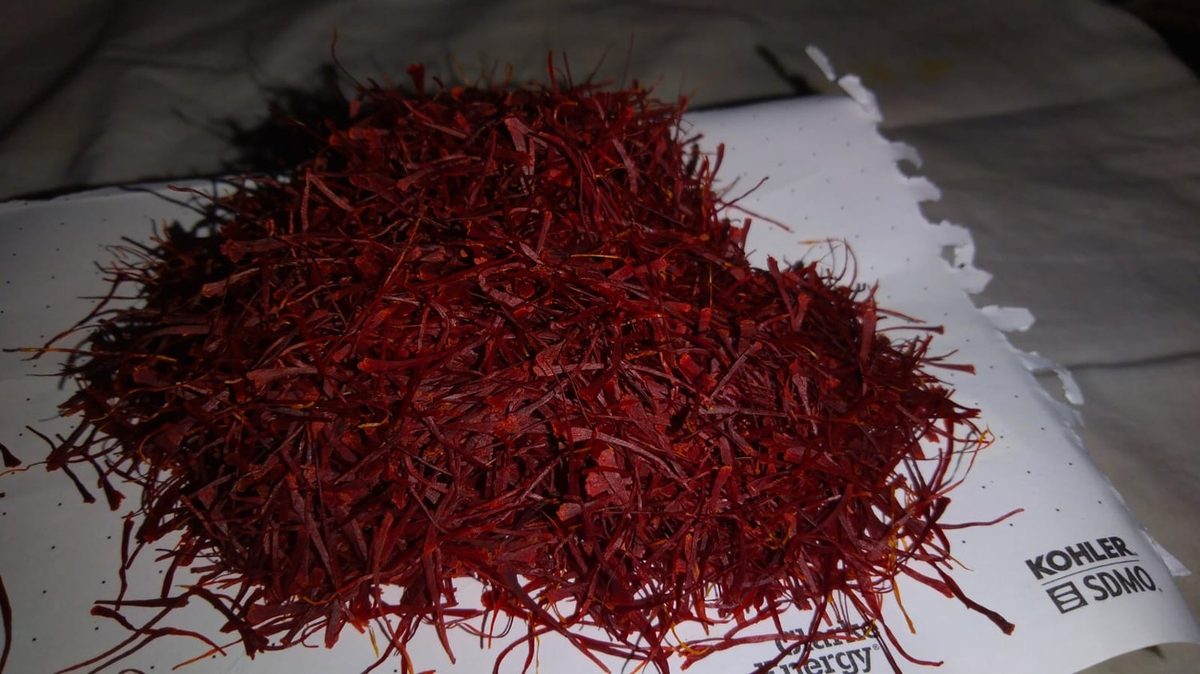 All-red Mongra saffron threads